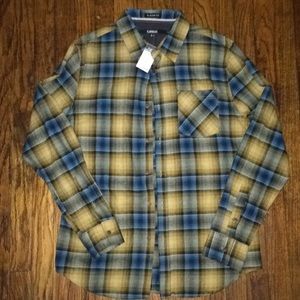 NWT Men’s long sleeved button down size L